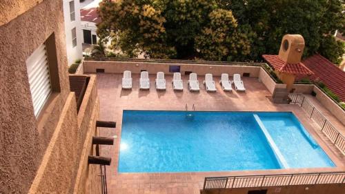 Suite Premium con Piscina y Ubicación Top Monseñor Rivero