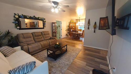 By Summersville Lake 3BR Jetted Tub Sauna in Summersville (WV)