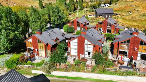 Cardrona Sanctuary by Aotearoa Escapes in Cardrona