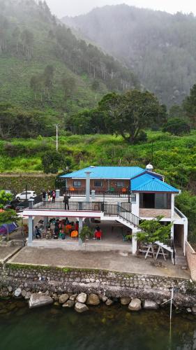 Casmel Escape Hostel