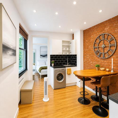 Central London 2BR Near Piccadilly Circus for 4