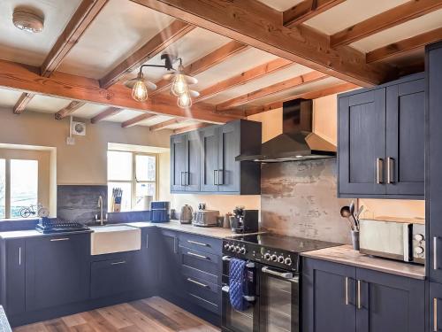 virtuve, Holme House in Halton Gill