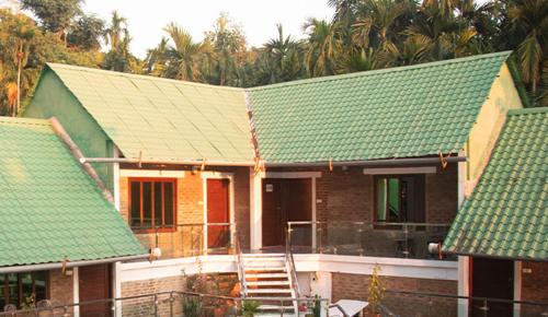 Sampan Cafe and Resort in Dhoapalong