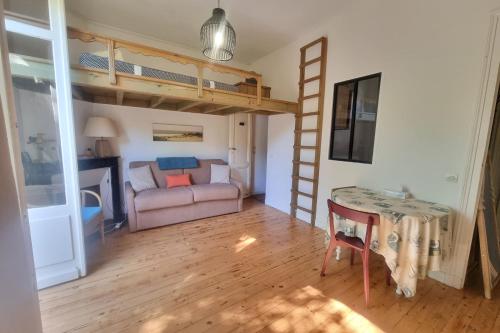 Beau T2 lumineux avec balcons