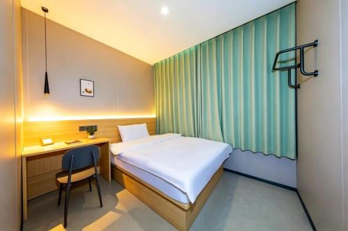 Hoco Hotel Beijing Jianguomen Branch in CBD/Guomao