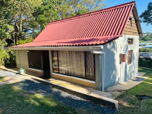 Old Mill House in มาร์เกท