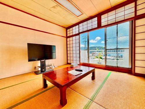 slowboat spa & stay 熊野古道温泉宿 in Nacsikacúra