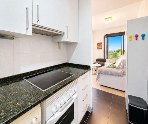 kuchyně, Coqueto Apartamento en Alcalá de la Selva, parking privado, terraza y vistas by Family Homes (Coqueto Apartamento en Alcala de la Selva, parking privado, terraza y vistas by Family Homes) in Alcala De La Selva
