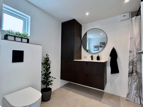  Cozy private annex near bathing lake and 30 min. from Copenhagen in Slangerup