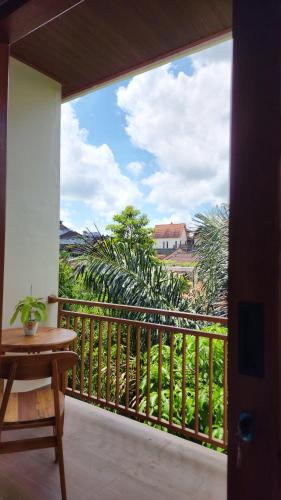 Pemandangan, Pande Homestay in Badung