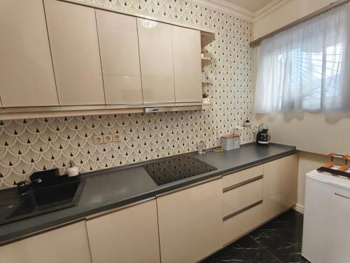 Stylish Apartment in Downtown Budapest in Örkény