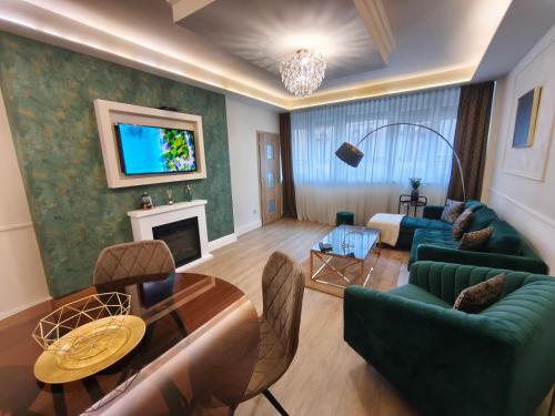 Stylish Apartment in Downtown Budapest in Örkény
