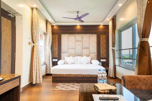 Sher Bengal Beach Resort in Mandarmoni