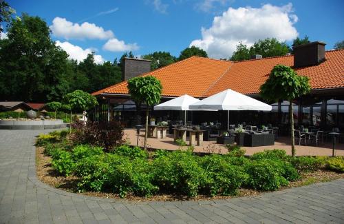 Atara Abode - Chalet voor 4 personen bij De Hoge Veluwe met tuin in บอสเคบีด เฮินเดอร์โล