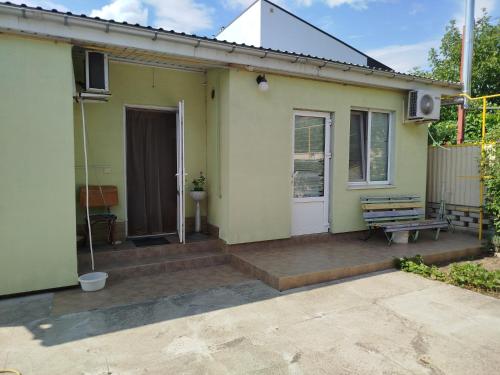 Udvendig, Гостевой домик - Луговой (Гостевои домик - Луговои) in Tjornomorsk