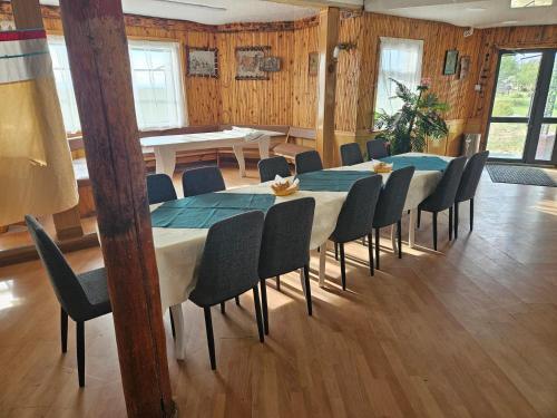 Restaurant, Mongol Altai Tour Camp in Gurvanbulag