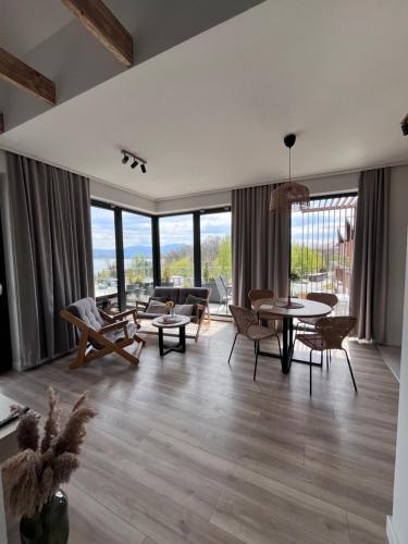 Rõdu/terrass, Apartament B39 nad jeziorem z dostępem do sauny siłowni Szczyrk (Apartament B39 nad jeziorem z dostepem do sauny silowni Szczyrk) in Zarzecze