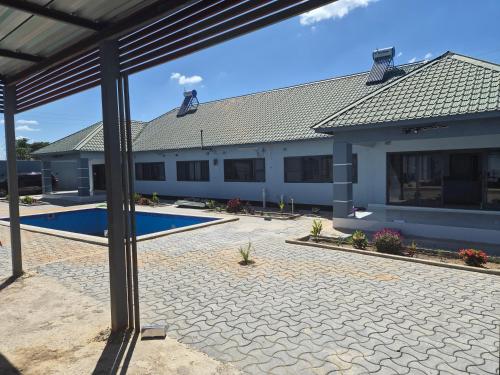 EL Royalty Apartments in Mufulira