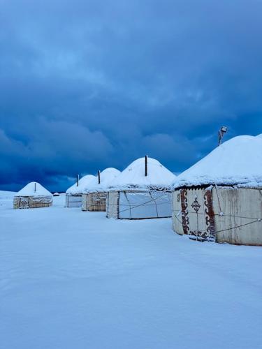 Azamat Nomad Camp in Tuz