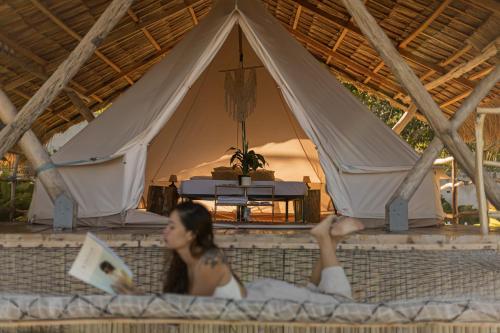 Glamping at Kalumo Lodge - Tent 1, Oslob