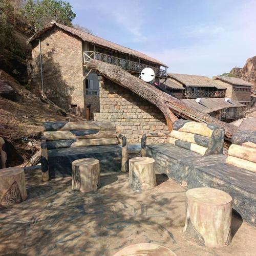 Katurum Kidepo lodge in Kalongo