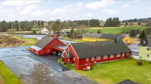Viesnīcas āriene, Stayover Lista in Borhaug