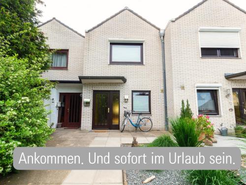 Ferienhaus fur 6 in Gromitz 2 Bader, Garten & Strandkorb am Strand in Gromitz