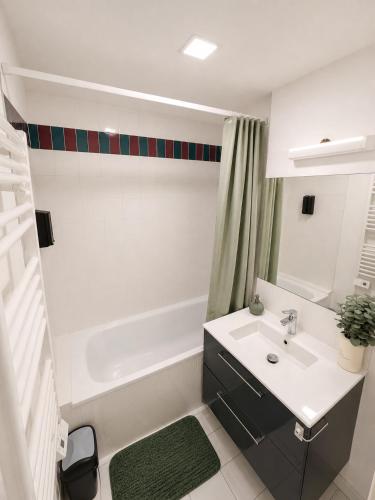 Chambre moderne au Petit Bayonne chez particulier in 바욘느 시티 센터