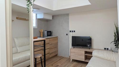 Brand-New Duplex Next to the Metro
