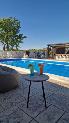 Valentino poolhouse - Location, gîte - Dolovo