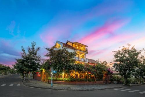 Nova Vista Villa Hoi An – khách sạn tại Cẩm Hà