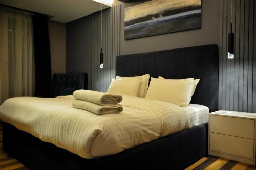 2-Bed Luxury Apartment With Balcony - Goldcrest Mall and Residency - image 14