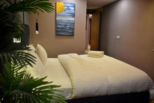 2-Bed Luxury Apartment With Balcony - Goldcrest Mall and Residency - image 10