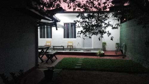 Araliya White House, Negombo