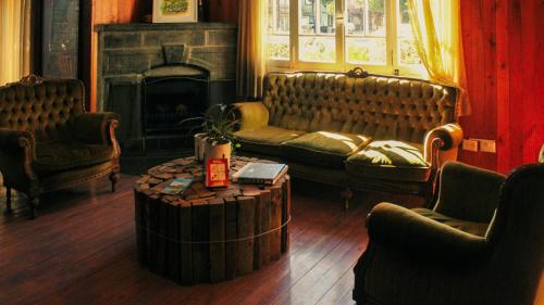 Közös társalgó / TV, Wesley House Hosteria Boutique in San Martin De Los Andes