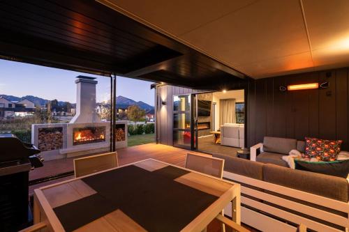 Facilities, Brand New Wanaka Escape - Outdoor Fire in Albert Town
