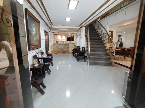 Spring Plaza Hotel in Cavite