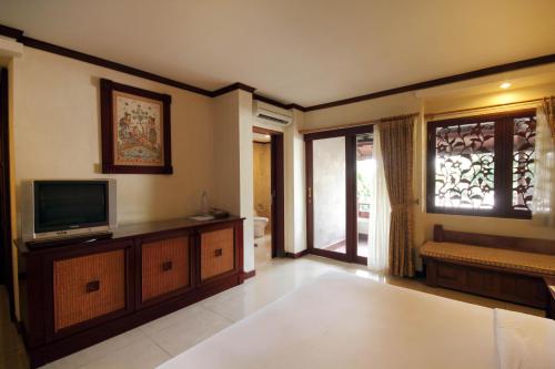 Balisani Suites Hotel