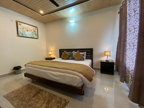 Hotel Rajshree Palace Guptakashi  in Guptkashi