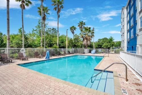 Hilton Garden Inn Jacksonville Airport - image 19