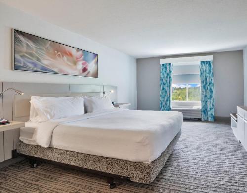 Hilton Garden Inn Jacksonville Airport - image 32