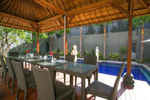 戴安娜套房酒店 The Diana Suite Hotel