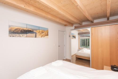 Welcome in - Vakantiewoning met ruime tuin en open haard I Horizon 3 Renesse in Hoogenboomlaan