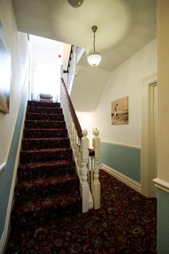 Harbour Heights Guest House - image 14