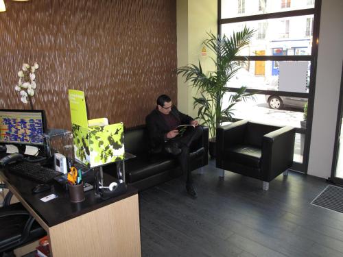 源大酒店 Source Hotel