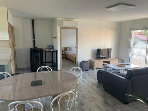 Comfortable house - 8 guests in Thermes-Magnoac