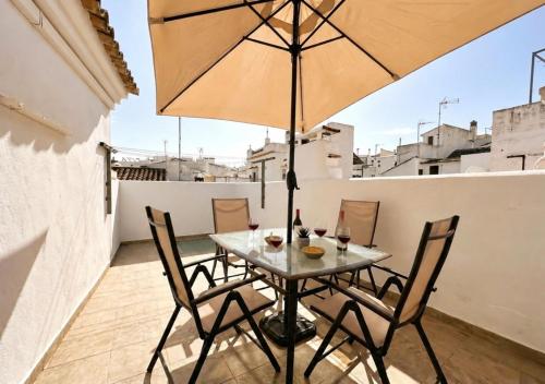 Charming House in Estepona Old Town • Angie’s Nest