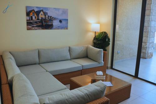 J Apartments - one bedroom at Samarah Resort BP-03 in 소야이마