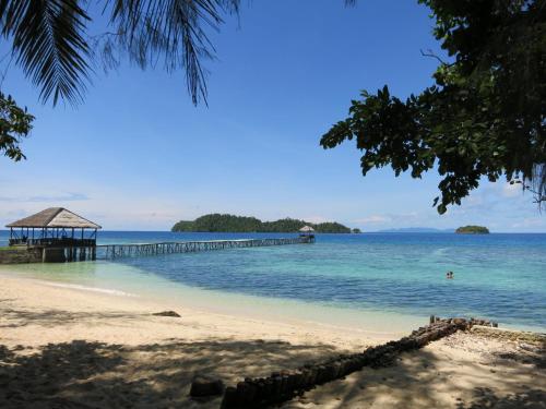 Beach, Kadidiri Paradise in Tanjung Pude