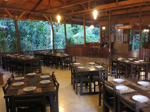 Restaurant, Kadidiri Paradise in Tanjung Pude